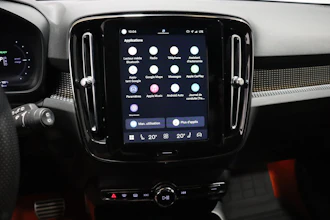 https://vehicle.imgix.net/4319134/5676214c-07b4-41c9-9cdd-a6f71278c0b0.JPG
