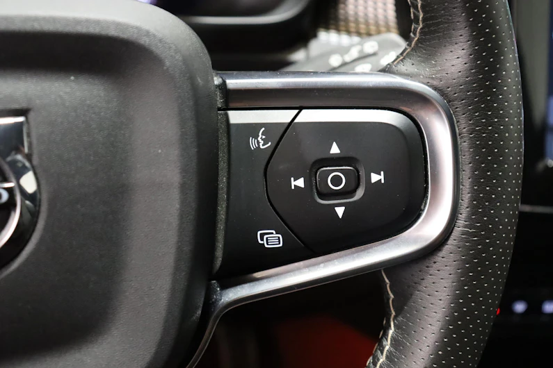 image du véhicule VOLVO XC40
