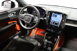 image du véhicule VOLVO XC40 P8 Twin R-Design AWD