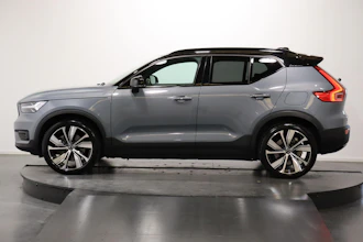 https://vehicle.imgix.net/4319134/ff7bc7f4-04b9-4961-ab26-4cf47cf75e2d.JPG
