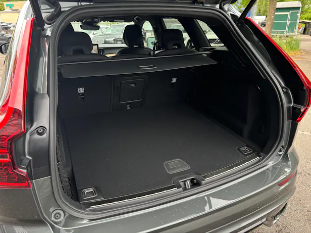 Volvo XC60 2.0 B5 MH Plus Dark AWD