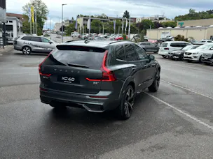 Volvo XC60 2.0 B5 MH Plus Dark AWD