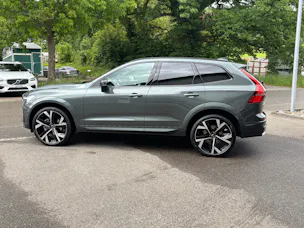 Volvo XC60 2.0 B5 MH Plus Dark AWD