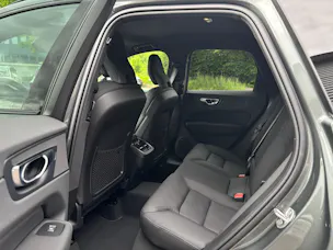 Volvo XC60 2.0 B5 MH Plus Dark AWD