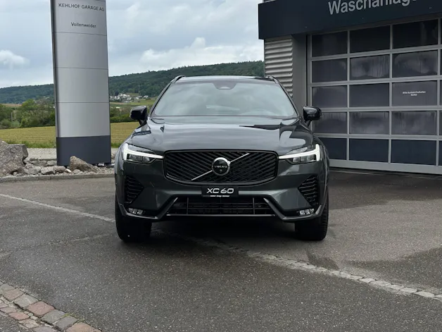 Volvo XC60 2.0 B5 MH Plus Dark AWD