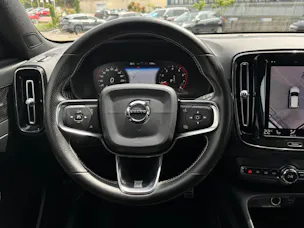 Volvo XC40 2.0 T5 R-Design AWD