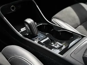 Volvo XC40 2.0 T5 R-Design AWD