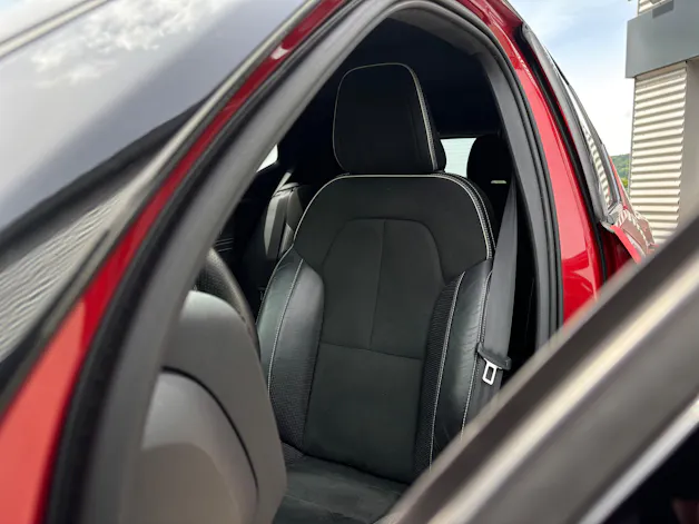 Volvo XC40 2.0 T5 R-Design AWD