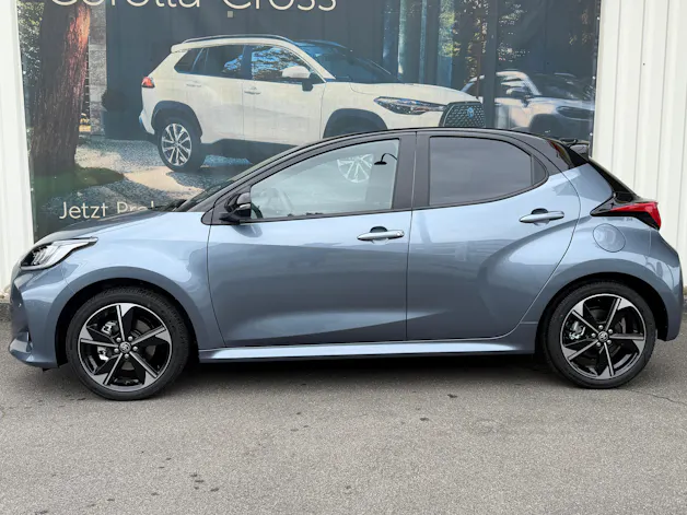 Toyota Yaris 1.5 VVT-i HSD Premium