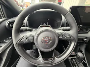 Toyota Yaris 1.5 VVT-i HSD Premium