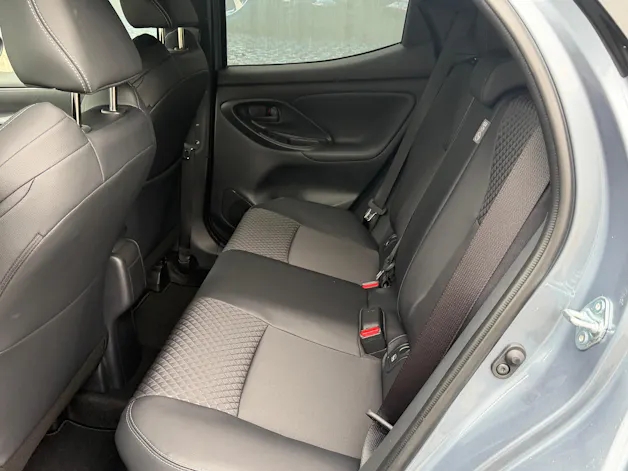 Toyota Yaris 1.5 VVT-i HSD Premium