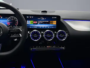 Mercedes-Benz GLA 250 Swiss Star AMG Line 4matic