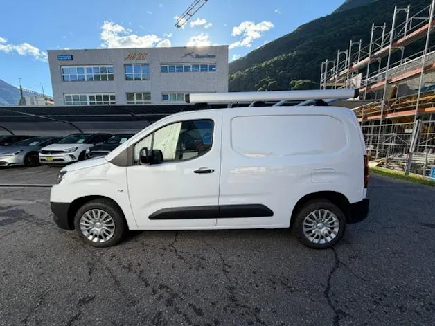 Toyota PROACE CITY Van L1 1.2 Active