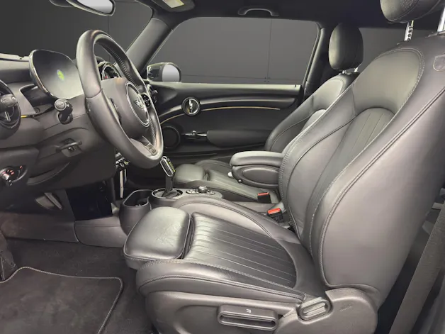 Mini F56 Cooper SE