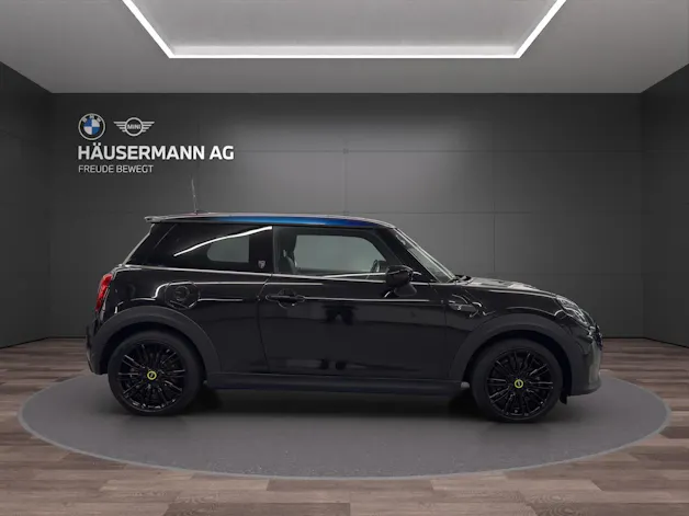Mini F56 Cooper SE