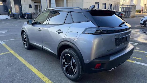 Peugeot 2008 1.2 Hybrid 145 GT