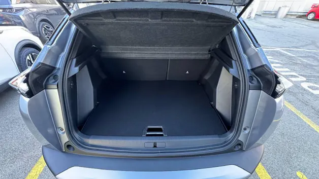 Peugeot 2008 1.2 Hybrid 145 GT