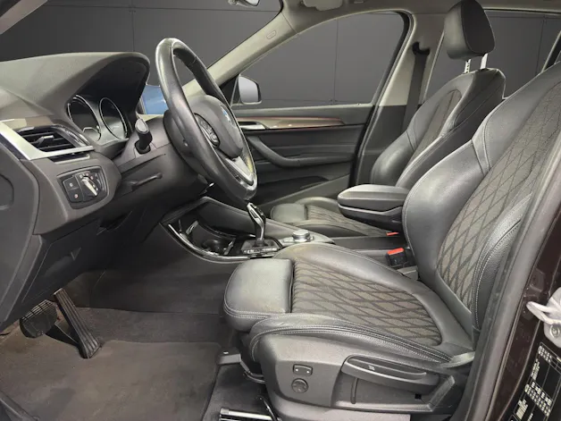 BMW X1 20i xDrive XLine