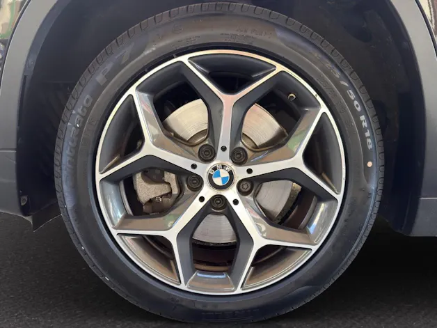 BMW X1 20i xDrive XLine