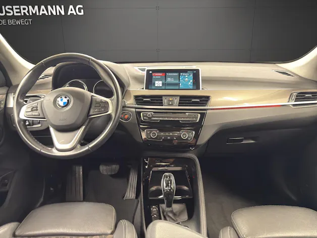 BMW X1 20i xDrive XLine
