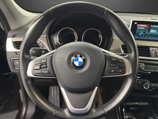 BMW X1 20i xDrive XLine