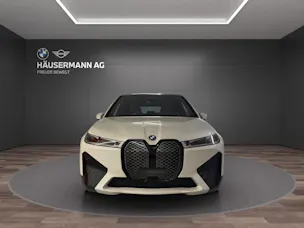 BMW iX xDrive50 SPORTPAKET