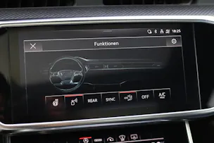 Audi RS6 Avant 4.0 V8 TFSI quattro T-Tronic * RS DYNAMIKPAKET * SPORTABGASANLAGE * PANORAMADACH *