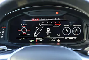 Audi RS6 Avant 4.0 V8 TFSI quattro T-Tronic * RS DYNAMIKPAKET * SPORTABGASANLAGE * PANORAMADACH *