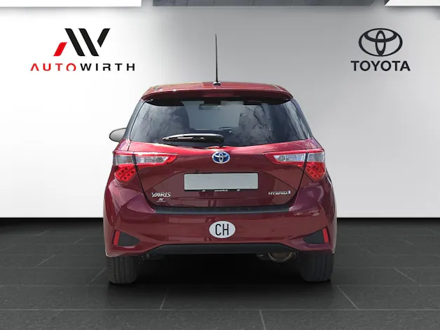 Toyota Yaris 1.5 VVT-i HSD Trend