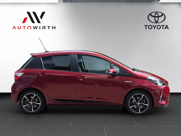 Toyota Yaris 1.5 VVT-i HSD Trend