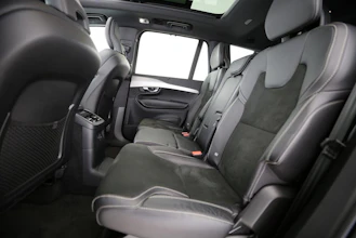 https://vehicle.imgix.net/4319300/8427e426-1ede-4bdd-92b5-fd52fc4ad422.jpg