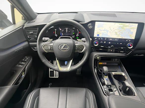 https://vehicle.imgix.net/4319304/3f6dd27e-fc32-430c-bf6d-2d158ef39148.jpg