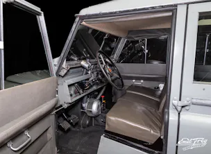 Land Rover 109 Serie II