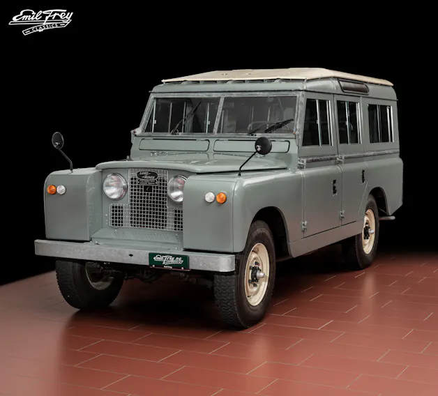 Land Rover 109 Serie II