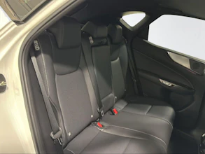 https://vehicle.imgix.net/4319369/fc59da27-2aa6-4482-b2d8-ac753e7981b4.jpg