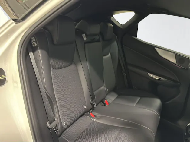 Lexus NX 350h F-Sport