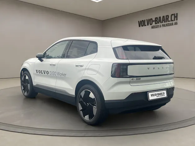 Volvo EX30 E60 Plus Worker