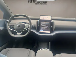 Volvo EX30 E60 Plus Worker