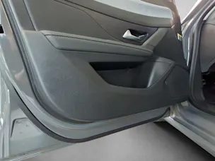 Peugeot 308 1.2 Hybrid Allure