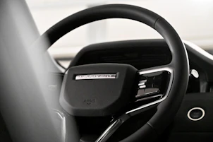 Fahrzeugbild LAND ROVER Discovery Sport 1.5 T 270e Dynamic S