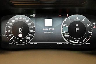 https://vehicle.imgix.net/4319508/b1b86b44-b893-410d-bfa0-4977715ec3fe.jpg