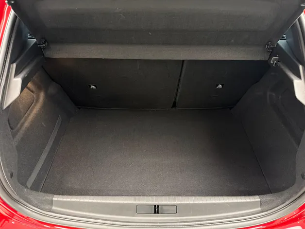Peugeot 208 e-GT