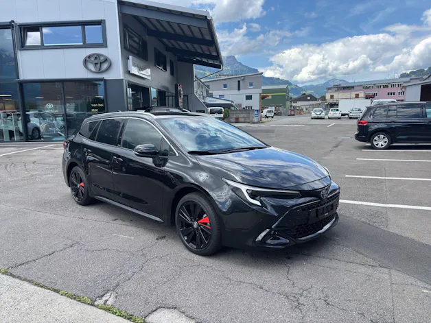 Toyota Corolla Touring Sports 2.0 HSD Swiss Edition