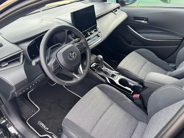 Toyota Corolla Touring Sports 2.0 HSD Swiss Edition