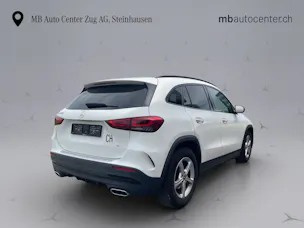Mercedes-Benz GLA 200 AMG Line