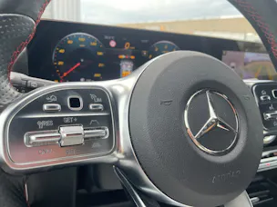 Mercedes-Benz GLA 200 AMG Line