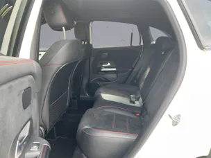 Mercedes-Benz GLA 200 AMG Line