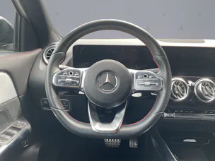 Mercedes-Benz GLA 200 AMG Line