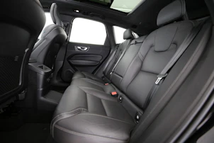 Fahrzeugbild VOLVO XC60 2.0 T6 TE Plus Dark eAWD
