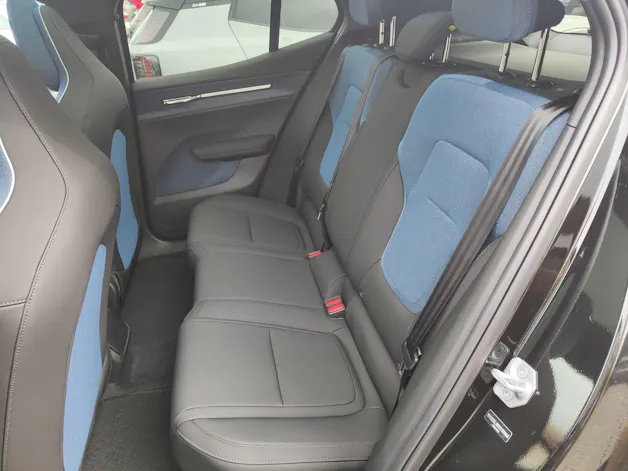 Volvo EX30 E60 Twin Ultra Performance Sw. Black Ed. AWD